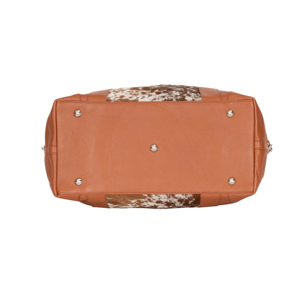 Greenwood Leather - Outback Hair-On Duffle – Tan Leather & Cowhide Travel Bag GLC