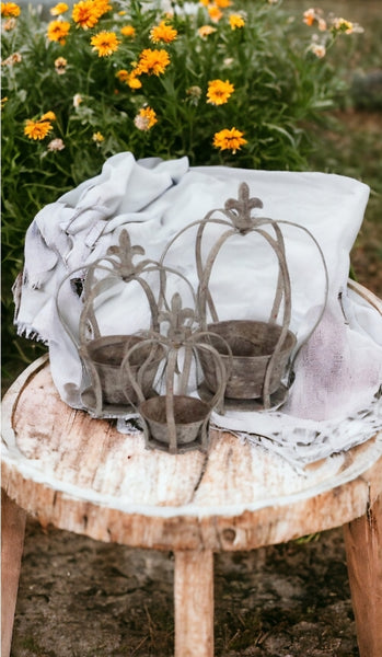 REDUCED Crown Planter - assorted sizes