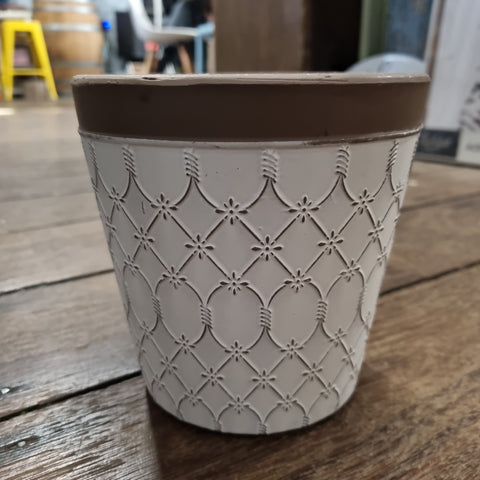 White Patterned Planter PWG ○