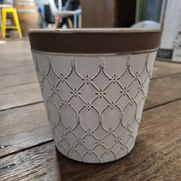 White Patterned Planter PWG ○