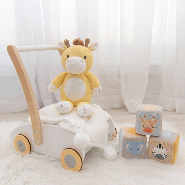 Noah the Giraffe Knitted Toy NGK