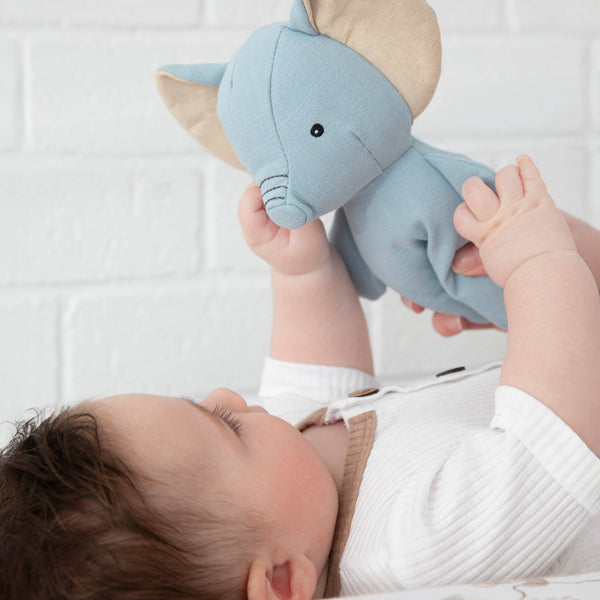 Linen Animal - Eddie the Elephant - Small LEES 💚