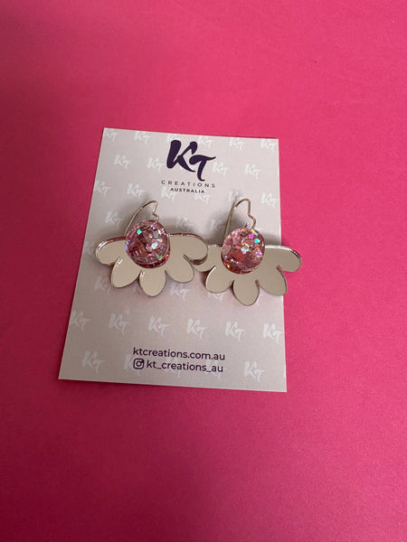 Rose Gold Hook flower acrylic dangles earrings KTRG 💚