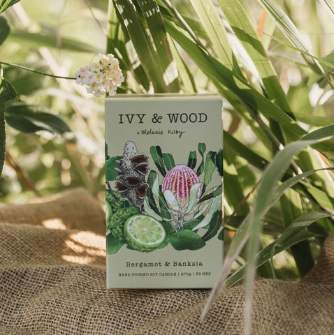 Candle - Ivy & Wood - Bergamot & Banksia CBB ❤️