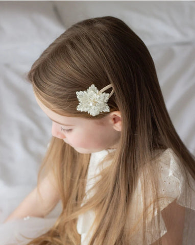 Dainty Dulcie Hair Clip Lace & Pearls Neutral DDPS