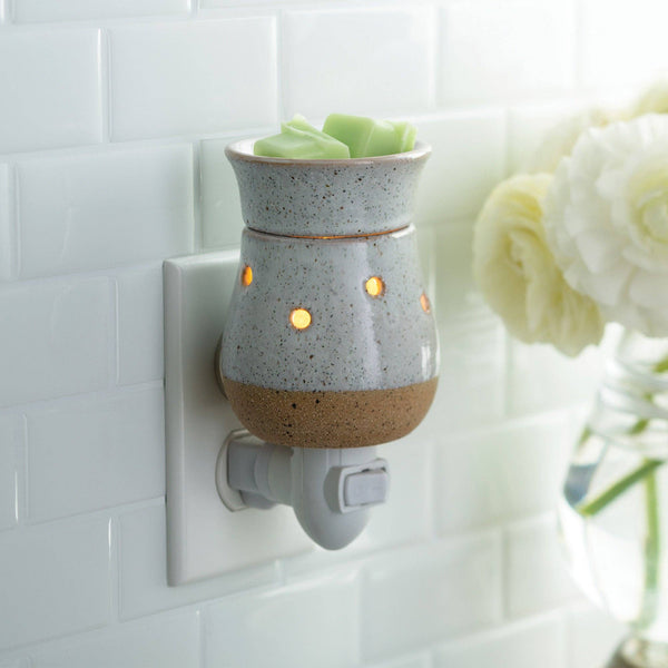 Rustic White  Pluggable Warmer RPW