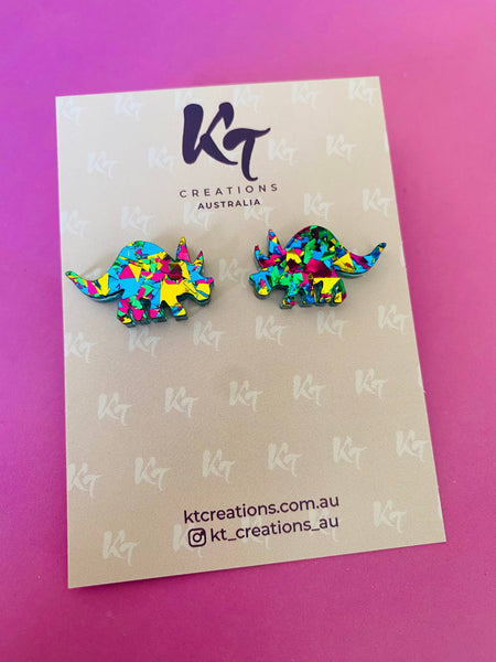 ROAR! Triceratops Pink, blue, green rainbow Dinosaur acrylic KTDT 💚