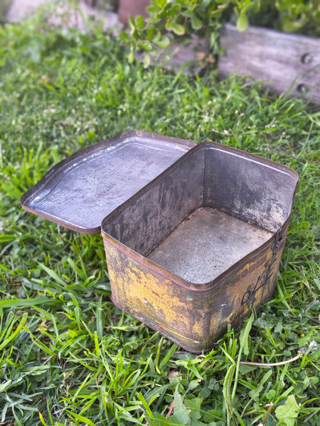 Vintage - Rustic Robin Hood Pascall Tin RHT
