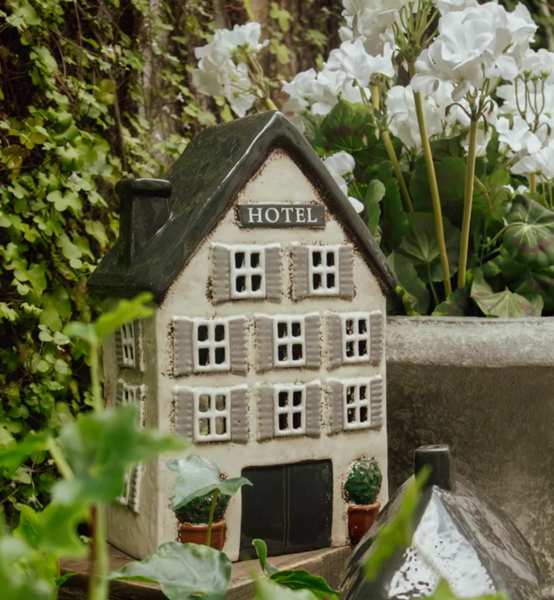 Tealight Town - The Village Hotel TVH