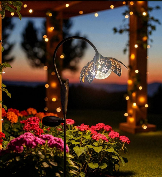 Solar Garden Stake - Single Rust SGR