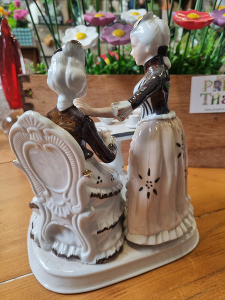 Porcelain figurine - Tea Ladies (isr) 💚