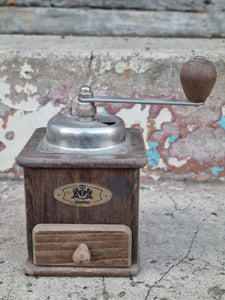 Vintage Coffee Grinder VCG