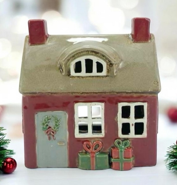 Tealight Town - Ceramic Xmas House with Presents