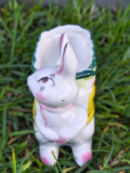 Kitsch Rabbit Planter MMRP
