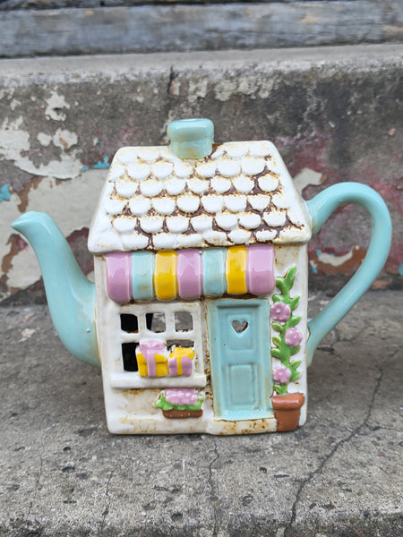 Tealight Town - Ceramic Teapot TCT