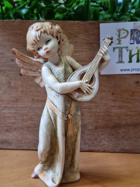 Italian Figurine (irs) 💚