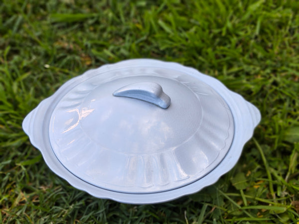 vintage J & G Meakin Sol Celeste sky-blue lidded vegetable tureen NMT