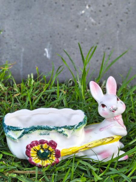 Kitsch Rabbit Planter MMRP