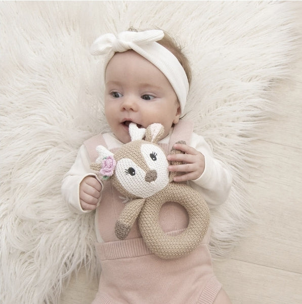 Knitted rattle Ava the Fawn KRAF +