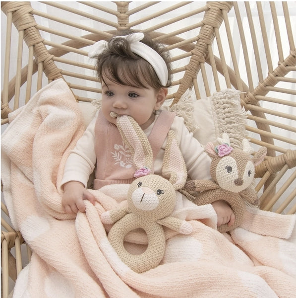 Knitted rattle Ava the Fawn KRAF +